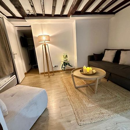 Superbe Appartement Parigi Esterno foto
